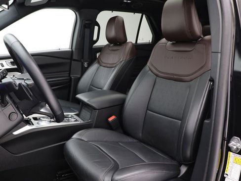 Used 2021 Ford Explorer Platinum w/ Equipment Group 601A image 19