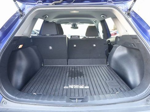 Used 2022 Toyota Corolla Cross LE image 29
