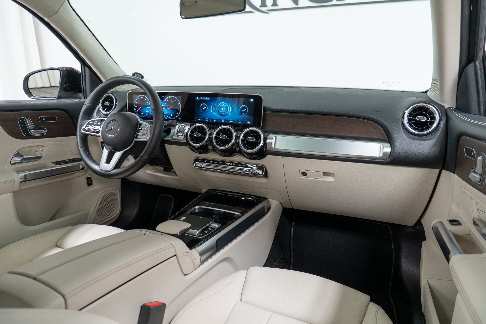 Certified 2020 Mercedes-Benz GLB 250 4MATIC image 14