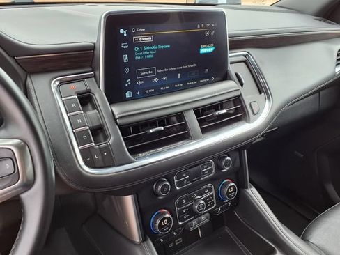Used 2024 Chevrolet Tahoe LT AWD/4WD image 4