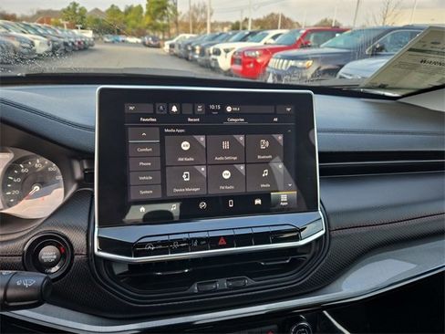 Used 2022 Jeep Compass Trailhawk image 23