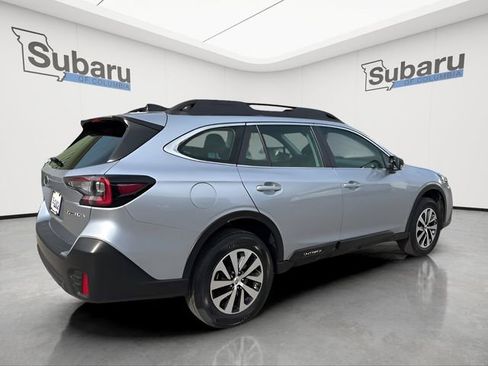 Used 2020 Subaru Outback 2.5i image 7