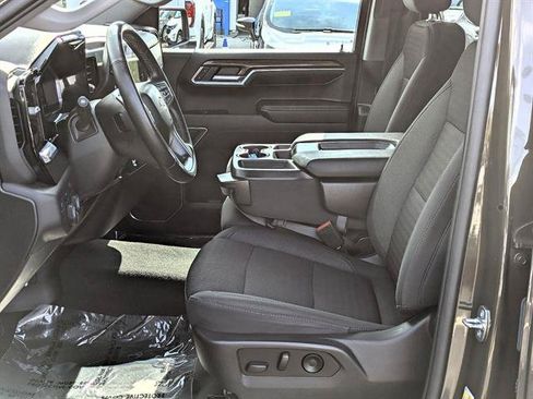 Certified 2023 Chevrolet Silverado 1500 LT AWD/4WD image 47