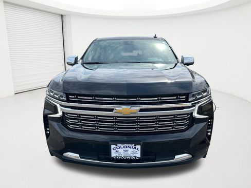 Used 2024 Chevrolet Suburban Premier AWD/4WD image 23