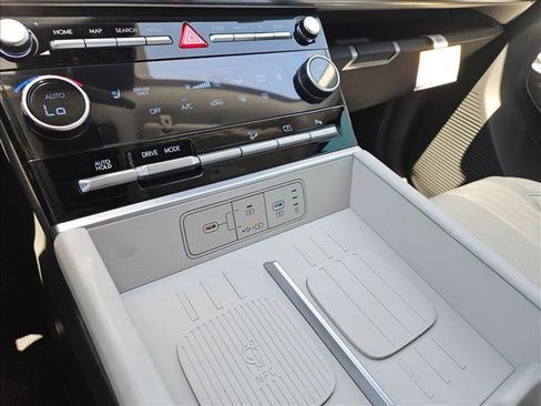 New 2026 Hyundai Santa Fe SEL FWD image 16