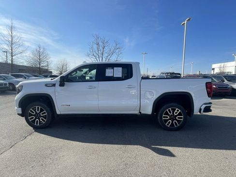 Used 2022 GMC Sierra 1500 AT4 w/ AT4 Preferred Package image 4