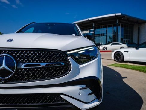 Certified 2023 Mercedes-Benz GLC 300 image 6