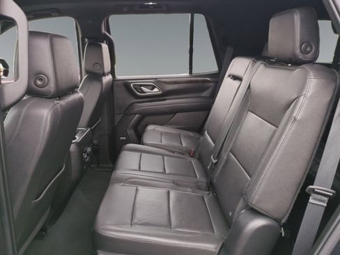 Used 2022 Chevrolet Tahoe LT image 13