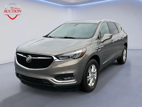 Used 2019 Buick Enclave Essence image 1