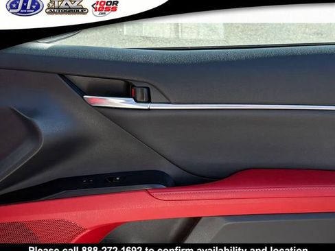 Used 2020 Toyota Camry XSE image 9