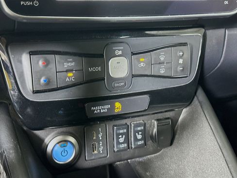 Used 2023 Nissan Leaf SV Plus image 23