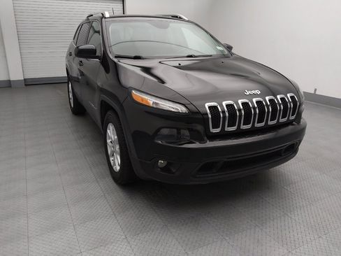 Used 2014 Jeep Cherokee Latitude AWD/4WD image 14