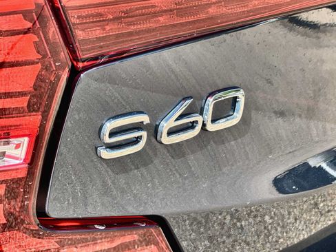 Used 2025 Volvo S60 B5 Plus AWD/4WD image 16