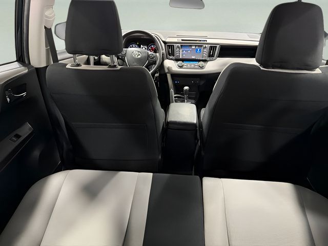 Used 2017 Toyota RAV4 XLE FWD image 34