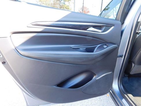 Used 2020 Buick Enclave Avenir w/ Avenir Technology Package image 12