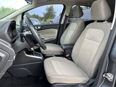 Used 2020 Ford EcoSport SE FWD image 4