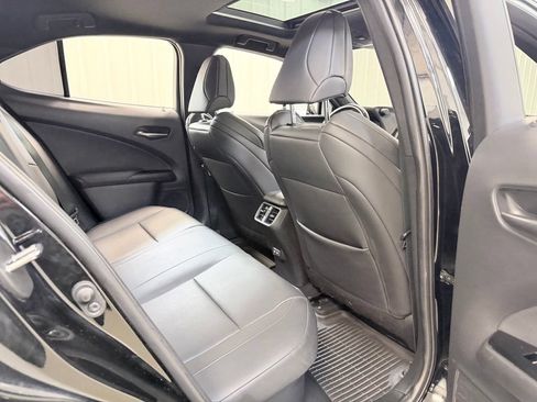 Used 2022 Lexus UX 250h F Sport w/ F Sport Premium Package AWD/4WD image 33