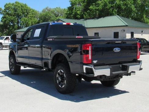 Used 2024 Ford F350 Lariat w/ Tremor Off-Road Package image 7