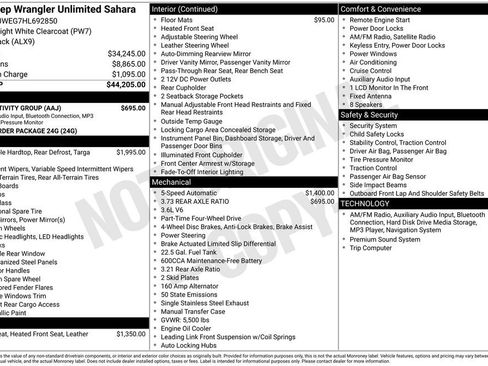 Used 2017 Jeep Wrangler Unlimited Sahara w/ Connectivity Group image 32