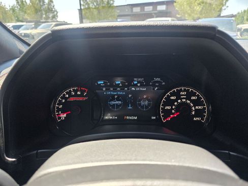 Used 2019 Ford F150 Lariat w/ Equipment Group 502A Luxury AWD/4WD image 11