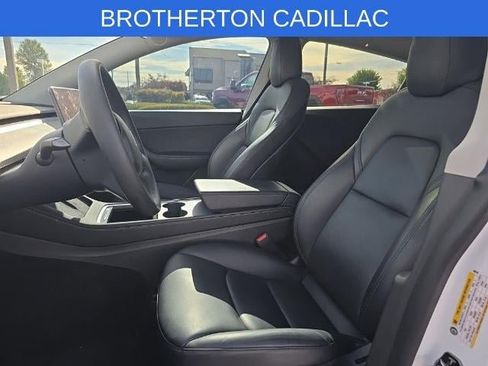 Used 2022 Tesla Model Y Performance AWD/4WD image 11