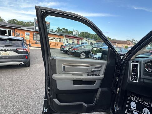 Used 2016 RAM 1500 Outdoorsman AWD/4WD image 15