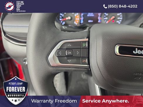 Used 2025 Jeep Compass Latitude w/ Altitude Special Edition AWD/4WD image 21