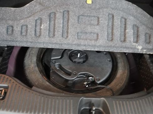 Used 2017 Buick Encore Preferred AWD/4WD image 9