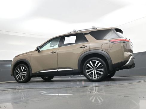 Used 2023 Nissan Pathfinder Platinum w/ Cargo Package AWD/4WD image 44
