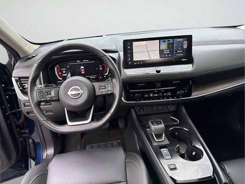 Used 2024 Nissan Rogue Platinum w/ Platinum Premium Package FWD image 29