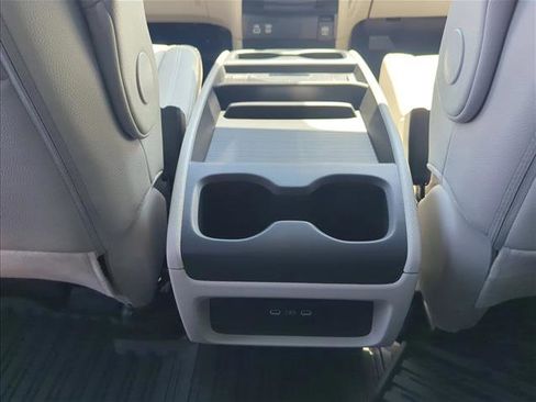 New 2026 Honda Odyssey EX-L image 17