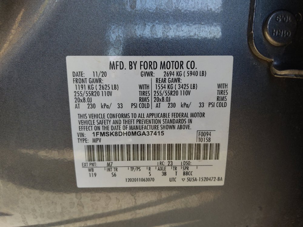 Used 2021 Ford Explorer XLT w/ Equipment Group 202A AWD/4WD image 33