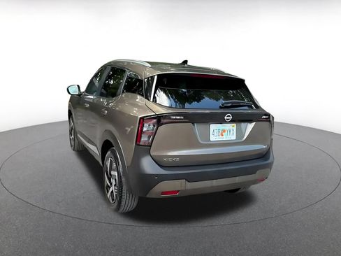 Used 2026 Nissan Kicks SV w/ Cold Weather Package FWD image 11