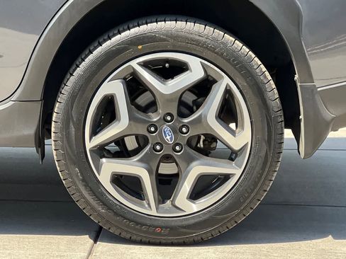 Used 2020 Subaru Crosstrek 2.0i Limited w/ Moonroof Package w/Navigation AWD/4WD image 37
