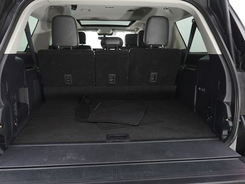 Used 2025 Ford Expedition Max Platinum AWD/4WD image 11