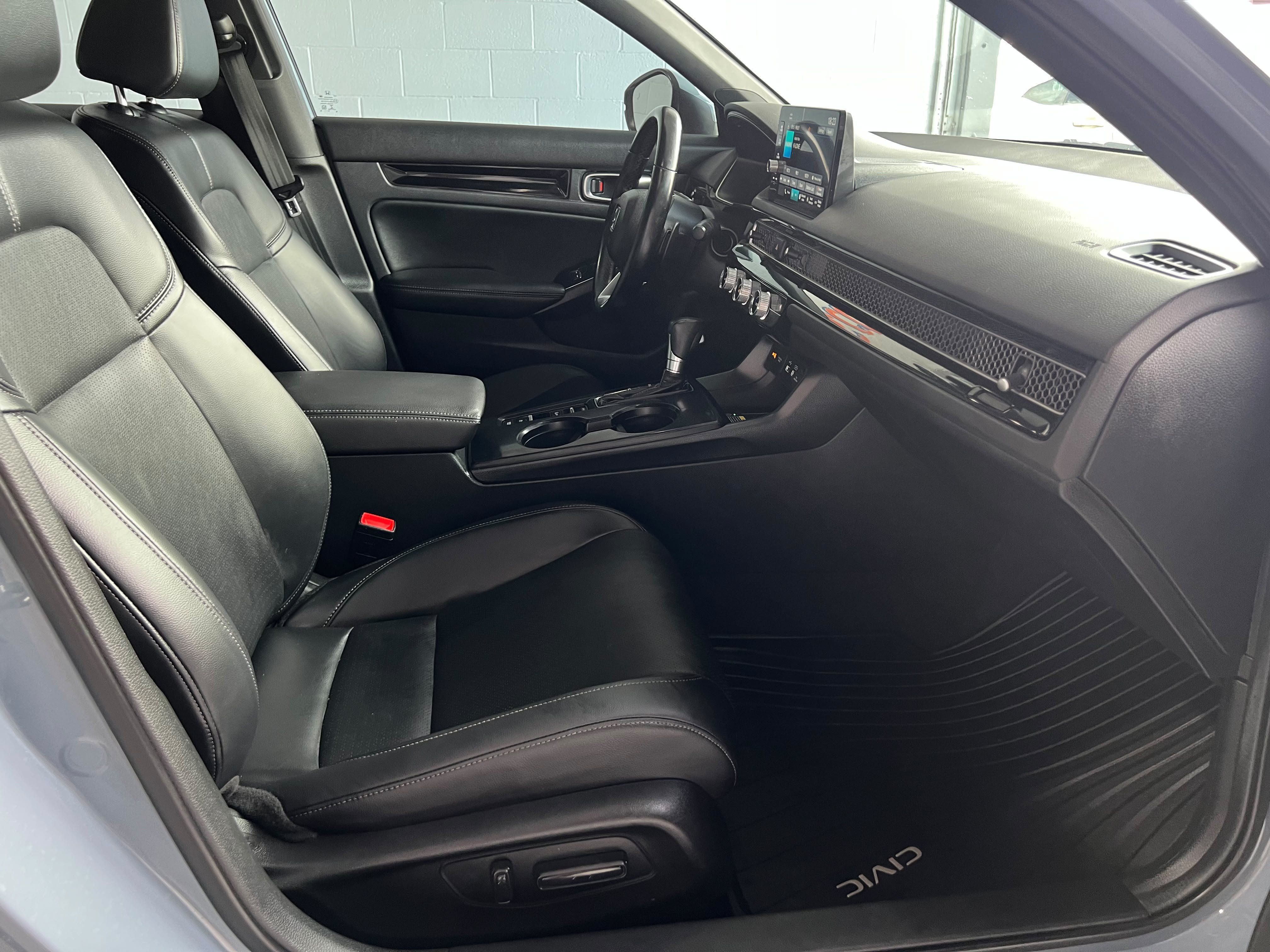 Used 2022 Honda Civic Sport Touring image 14