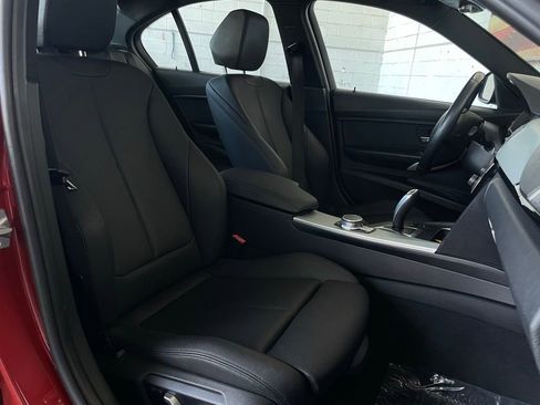 Used 2018 BMW 320i 320i image 19