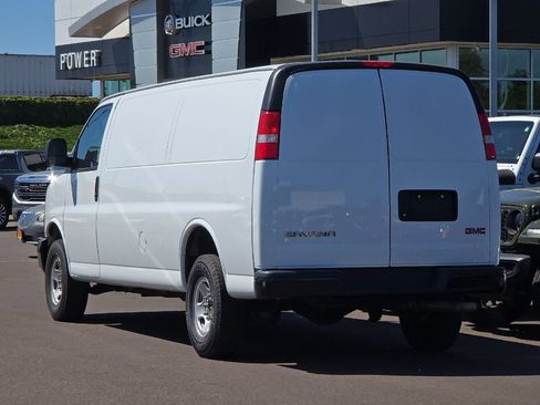 Used 2023 GMC Savana 2500 Extended w/ Driver Convenience Package RWD image 6