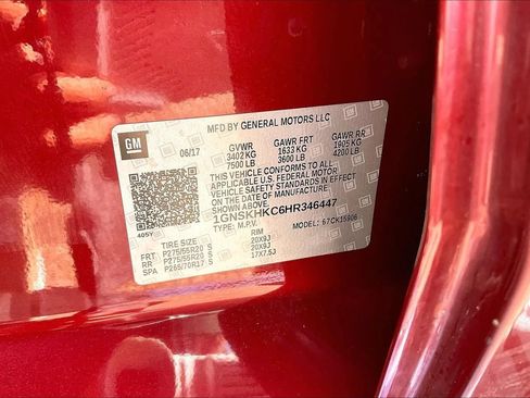 Used 2017 Chevrolet Suburban LT w/ LT Signature Package AWD/4WD image 23