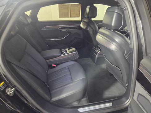 Used 2024 Audi A8 L 3.0T AWD/4WD image 31