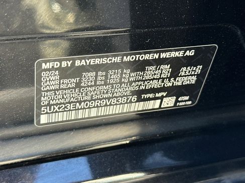 Used 2024 BMW X7 xDrive40i image 30