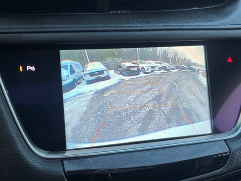 Used 2018 Cadillac XT5 Premium Luxury image 19