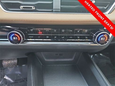 Used 2026 Chevrolet Equinox ACTIV w/ Convenience Package III image 18