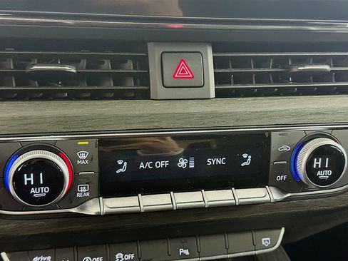 Used 2023 Audi A4 2.0T Premium Plus image 24