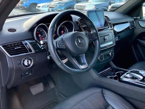 Used 2017 Mercedes-Benz GLS 450 4MATIC image 17