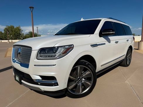 Used 2018 Lincoln Navigator Reserve w/ Technology Package AWD/4WD image 1