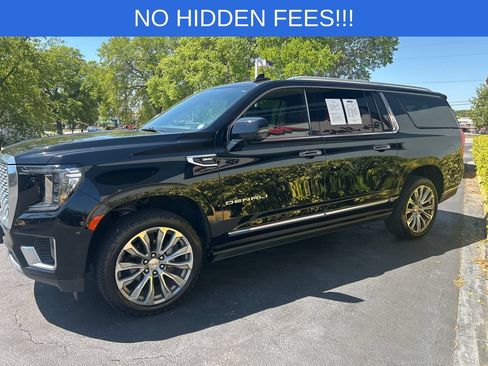 Used 2021 GMC Yukon XL Denali w/ Denali Ultimate Package AWD/4WD image 5