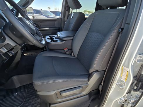 New 2026 RAM 2500 Tradesman AWD/4WD image 14