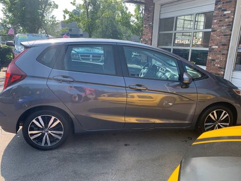 Used 2019 Honda Fit EX image 11
