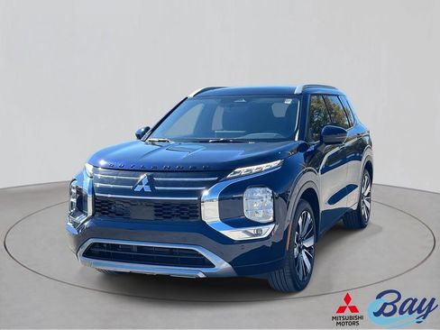 New 2026 Mitsubishi Outlander SEL FWD image 1